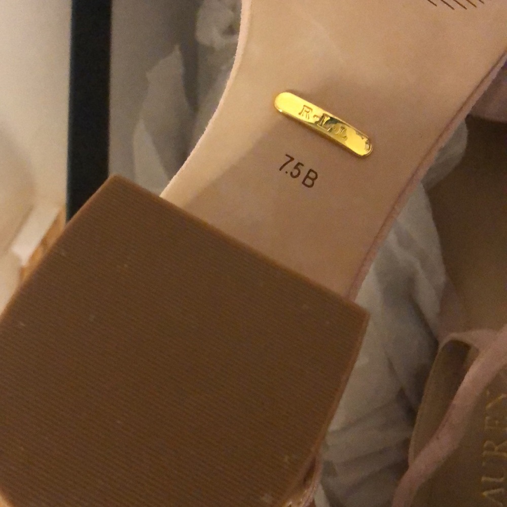 BN Ralph Lauren sandals - Picture 3 of 3